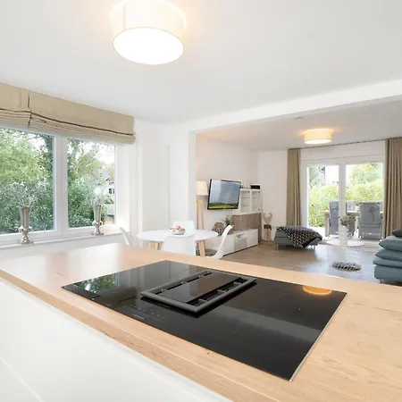 Gorch-fock-ring 19 Meerzeit I *