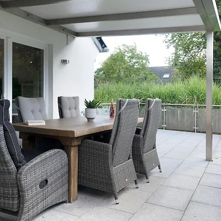 Gorch-fock-ring 19 Meerzeit I