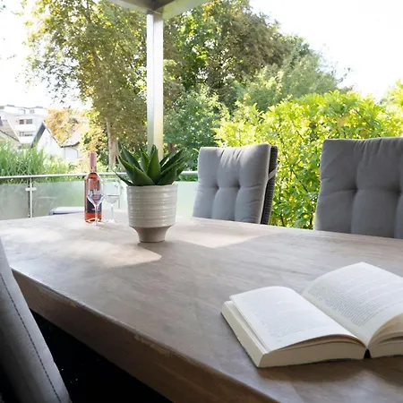 Gorch-fock-ring 19 Meerzeit I